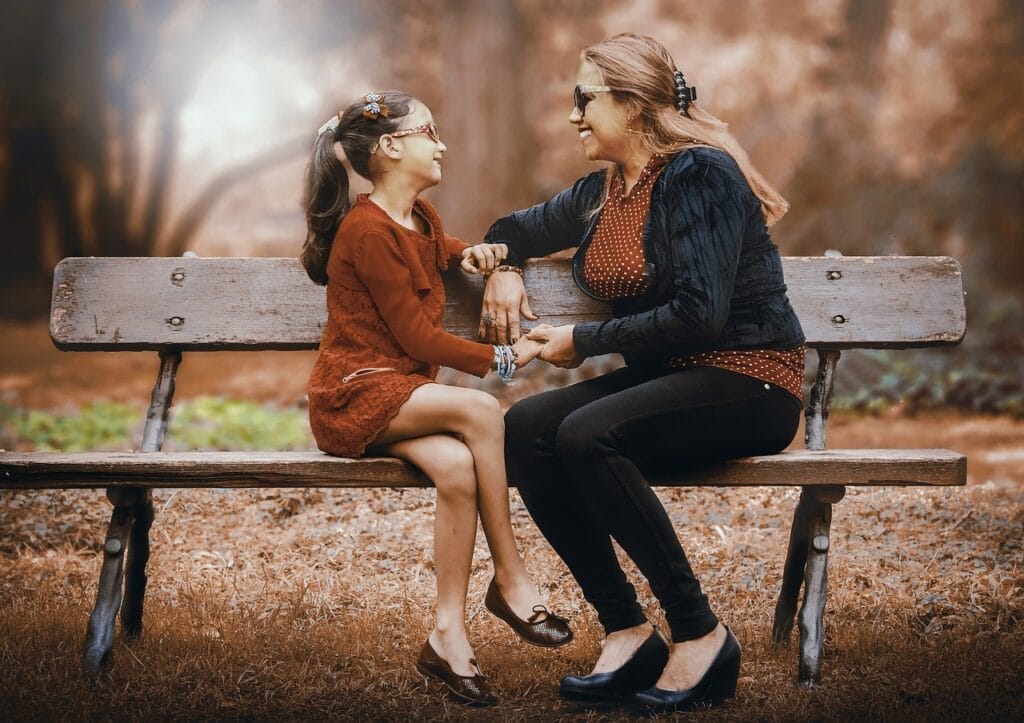 Stylish and Practical Fashion Tips for Moms Hearts Love Stylish and Practical Fashion Tips for Moms
